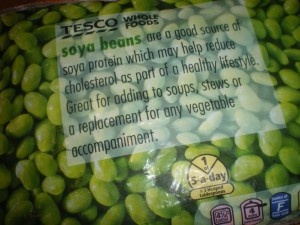 Apples, pea and soya bean hummus 006